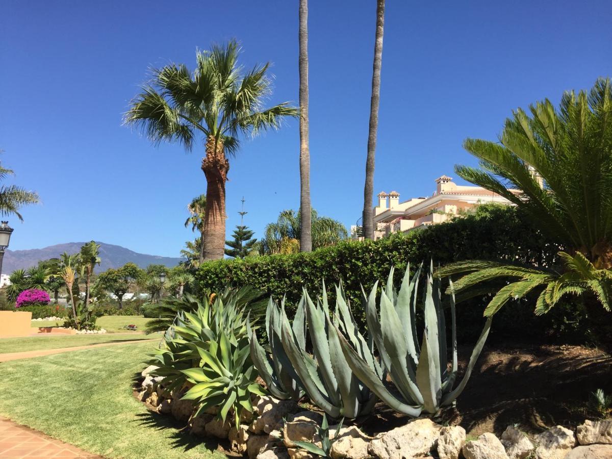 Ferienwohnung Beachside Estepona Exterior foto